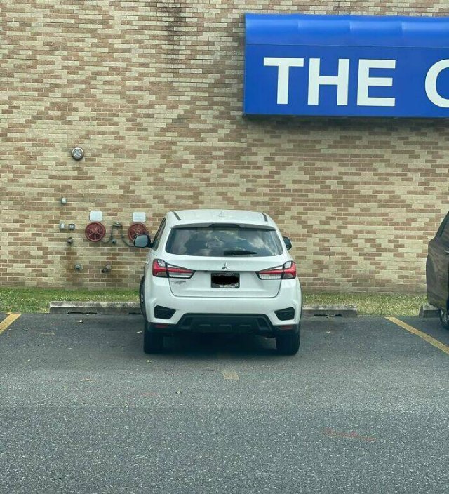 Situations That People Are Ashamed Of (24 pics)