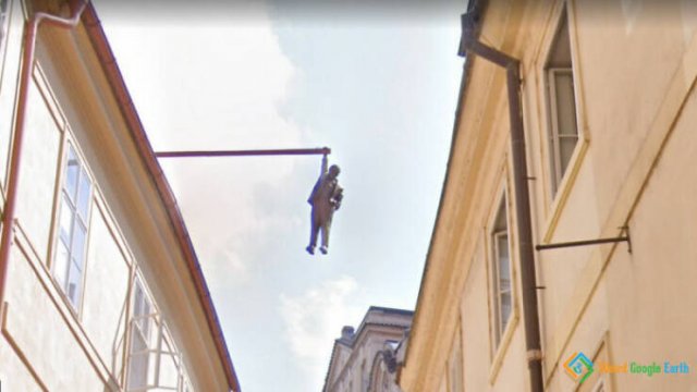 Unusual Finds On Google Maps (28 pics)