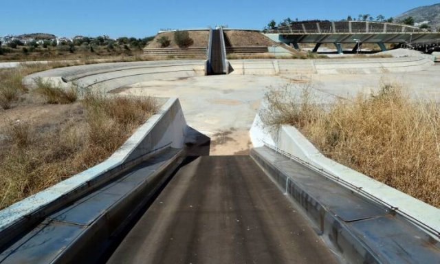Abandoned Olympic Stadiums In Athens (20 pics)