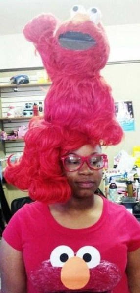 What Is Going On Here? (23 pics)