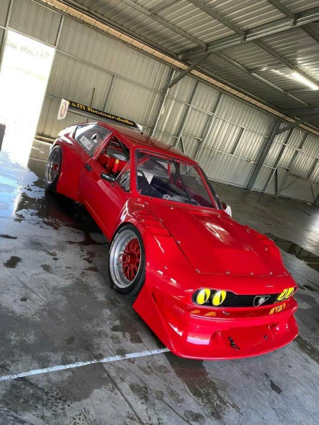 Odd Tuning (28 pics)