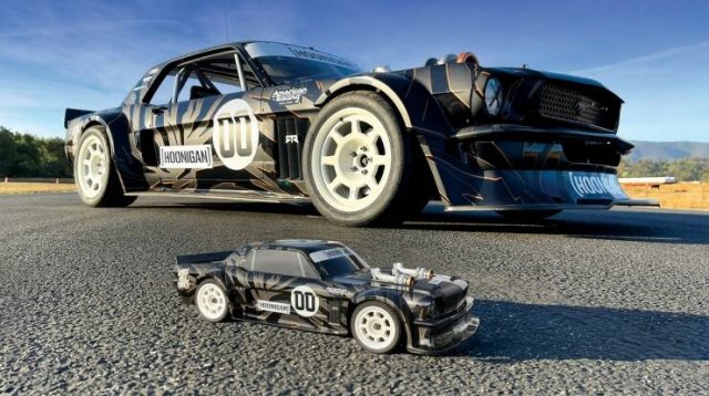 Odd Tuning (28 pics)