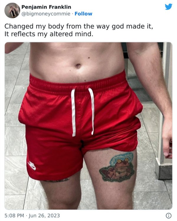 Interesting And Unusual Tattoos (42 pics)
