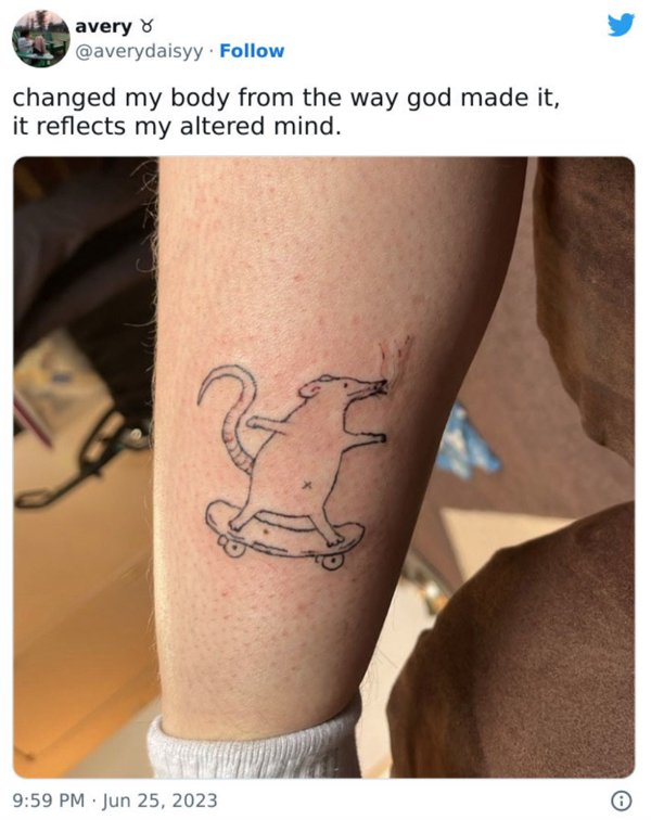 Interesting And Unusual Tattoos (42 pics)