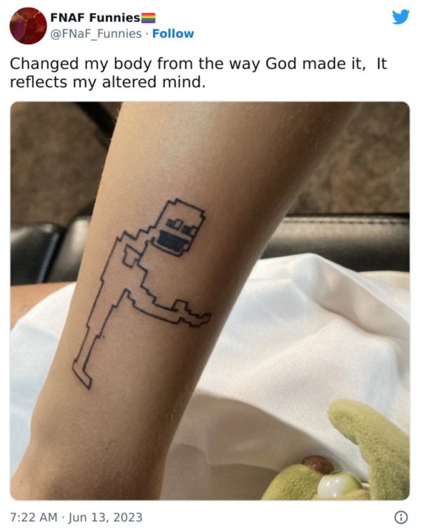 Interesting And Unusual Tattoos (42 pics)