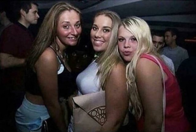 Different Photos From Around The World (24 pics)