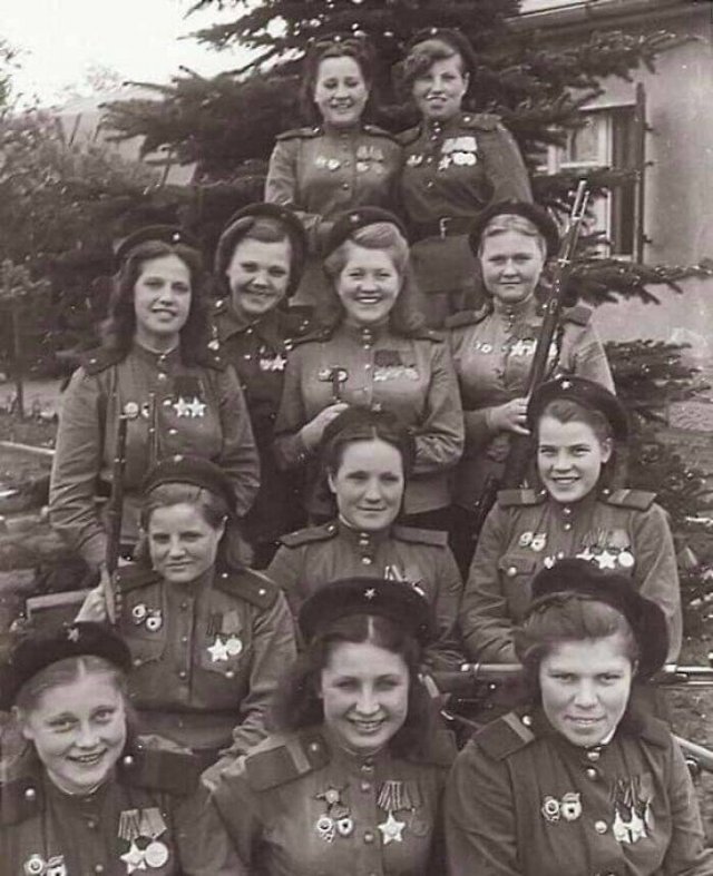 Interesting Historical Photos (23 pics)