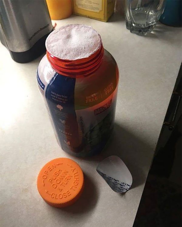 Annoying Finds And Situations (27 pics)