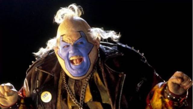 Superheroes In The 90's (16 pics)