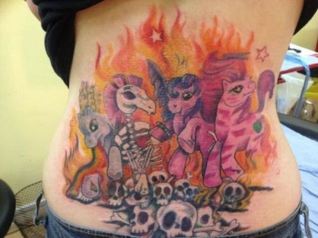 What Is Going On Here? (29 pics)