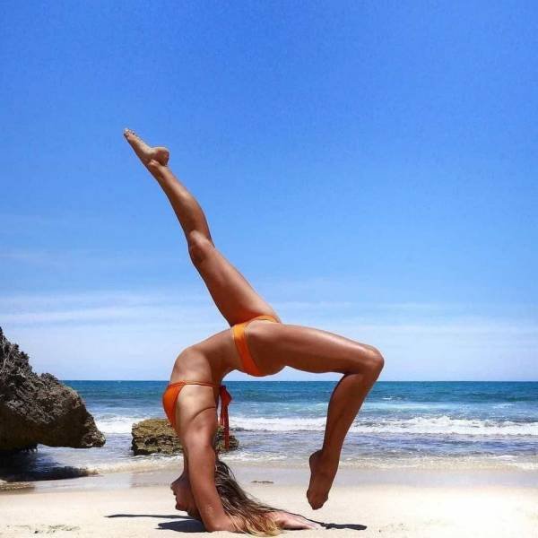 Flexible Girls (46 pics)