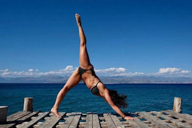 Flexible Girls (46 pics)