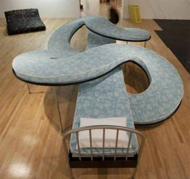 Weird Bedrooms (28 pics)