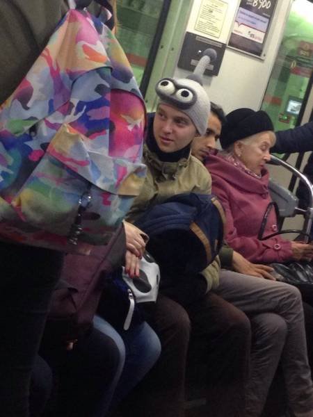 Odd People In The Subway (26 pics)