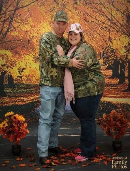 Awkward And Weird Family Photos (37 pics)