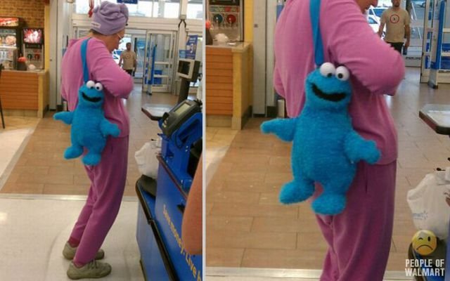 Weird People In Shops (55 pics)