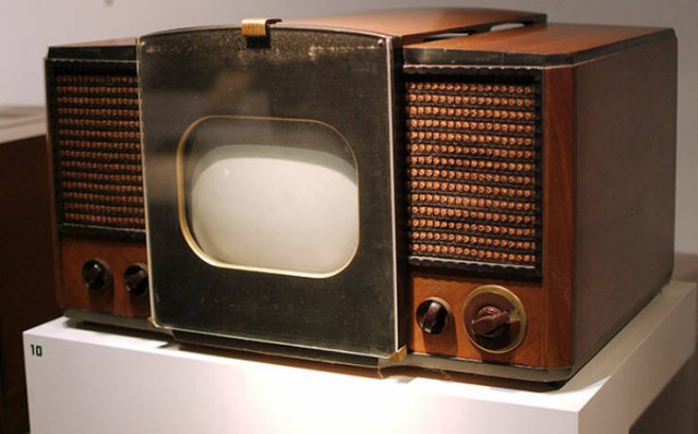 Technological Treasures Of The Past (18 pics)