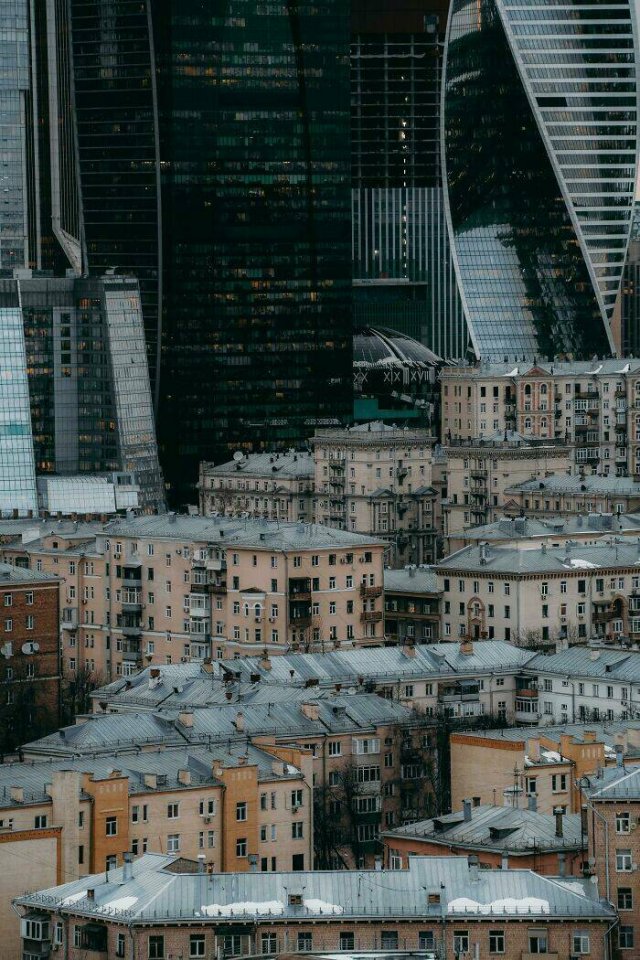 Urban Dystopia In Real Life (18 pics)
