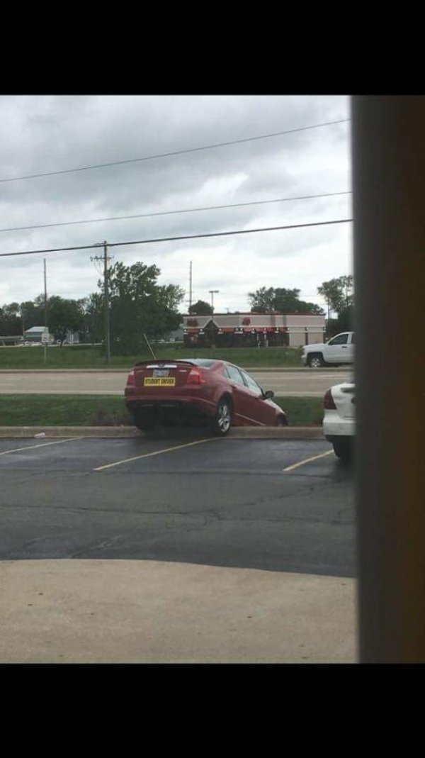 Bad Days Happen (16 pics)