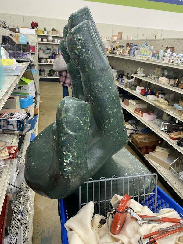 Unusual Finds In Thrift Shops (26 pics)