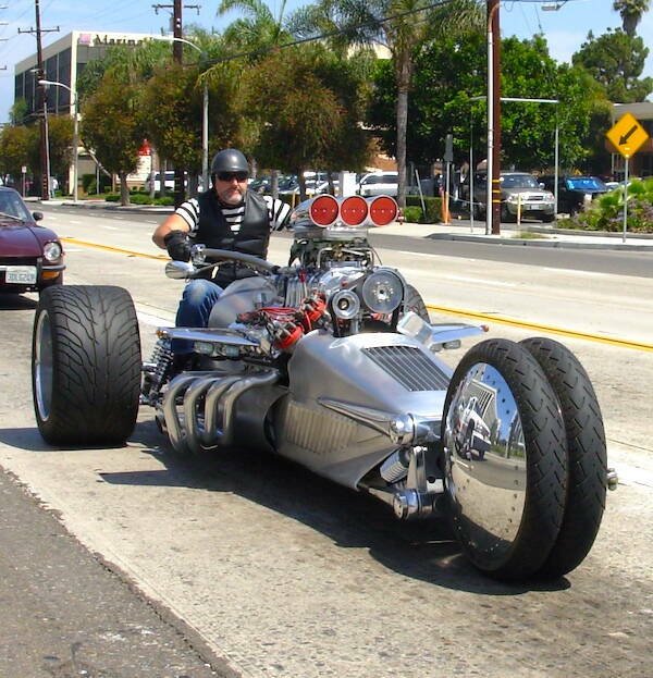 Crazy Vehicles (26 pics)