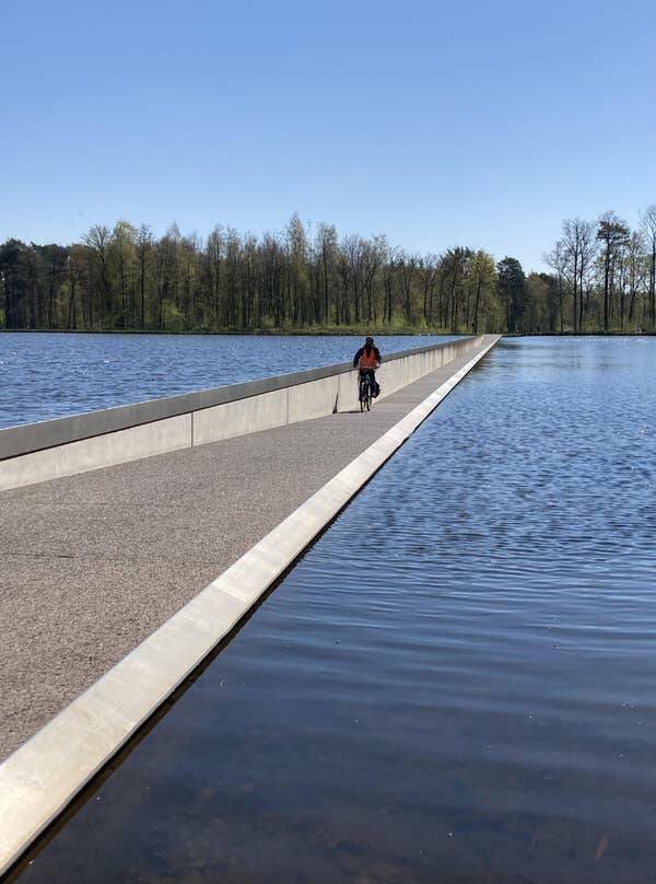 Interesting Finds In Different Countries (27 pics)