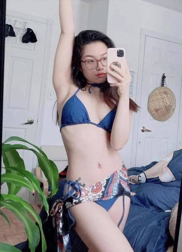 Girls In Glasses (46 pics)