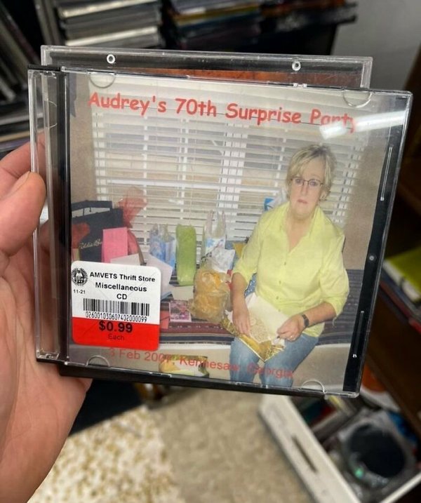 Weird Finds In Thrift Shops (30 pics)