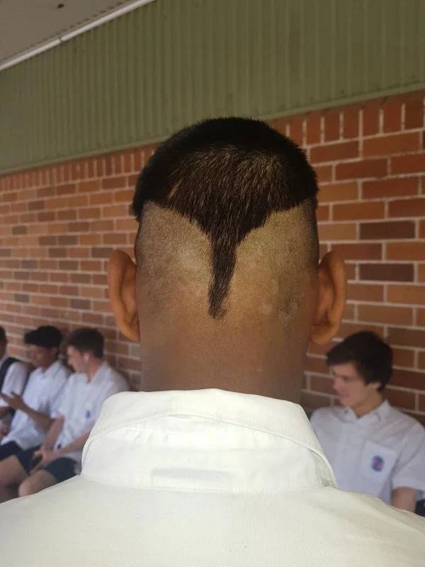 Terrible Haircuts (29 pics)