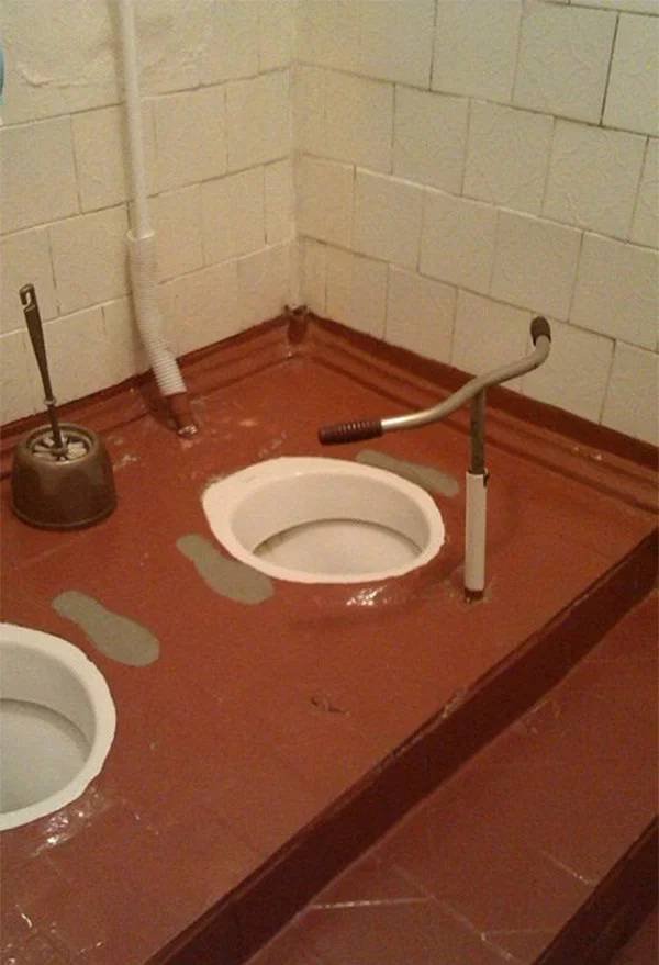 Weird Restrooms (29 pics)