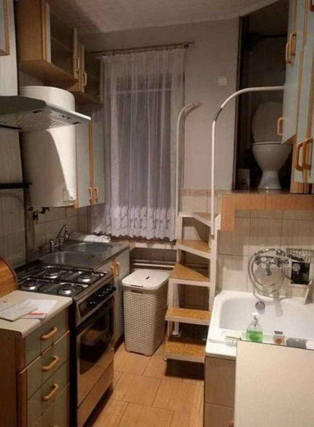 What Is Going On Here? (57 pics)