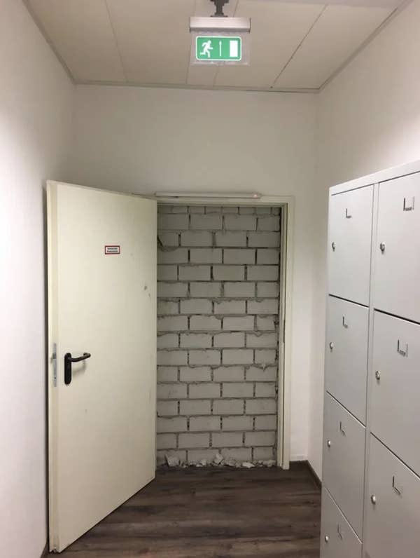 Strange And Unexpected Finds On The Workplaces (30 pics)