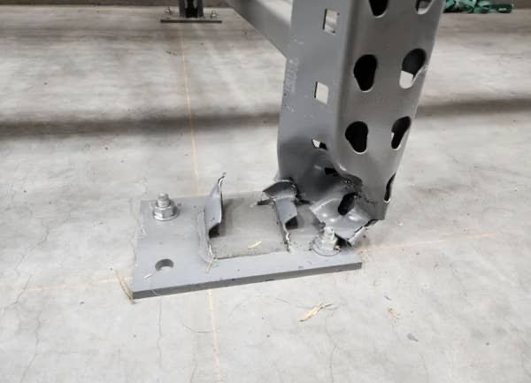 Strange And Unexpected Finds On The Workplaces (30 pics)