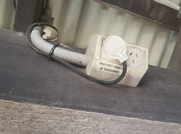 Strange And Unexpected Finds On The Workplaces (30 pics)