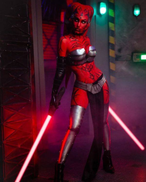 Cosplay Girls (35 pics)