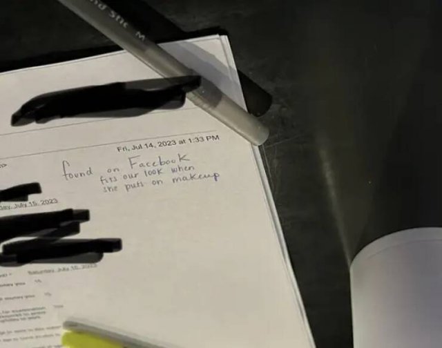 Annoying Finds At Workplaces (16 pics)