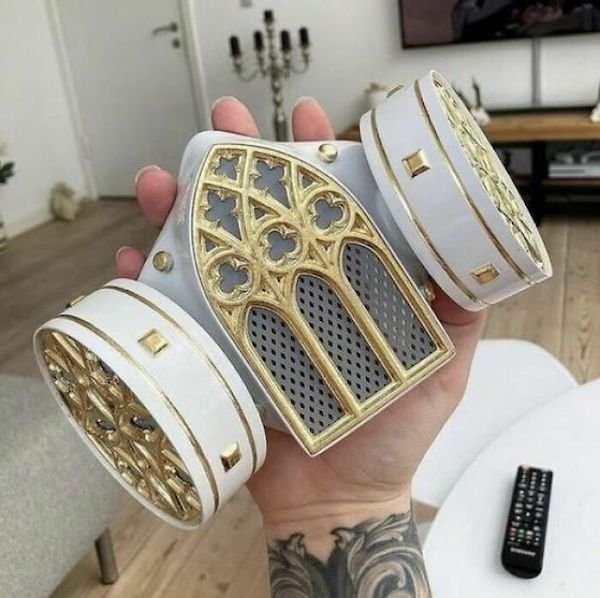What Is Going On Here? (36 pics)