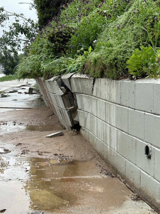 The Terrible Finds Of Construction Inspectors (21 pics)