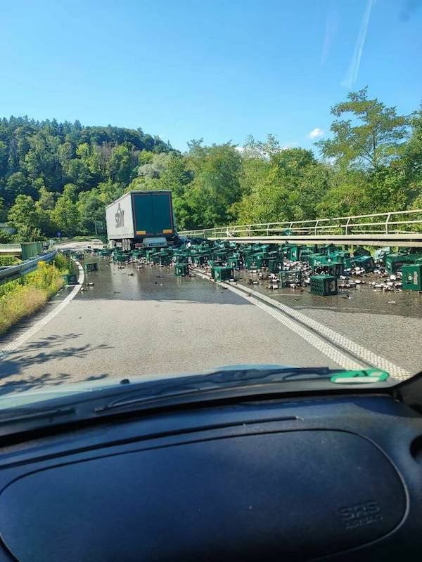 Bad Days Happen (35 pics)