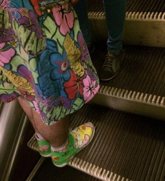 Weird People In The Subway (33 pics)