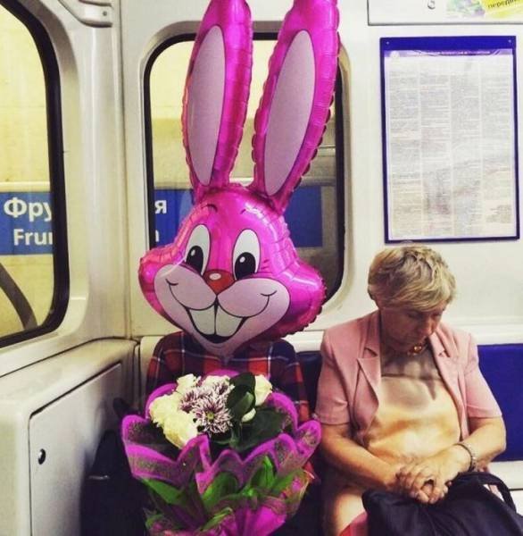 Weird People In The Subway (33 pics)