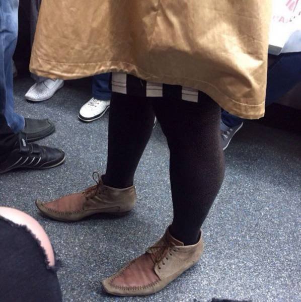 Weird People In The Subway (33 pics)