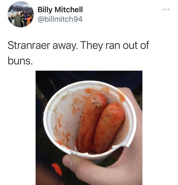 Worst Food At Stadiums (21 pics)