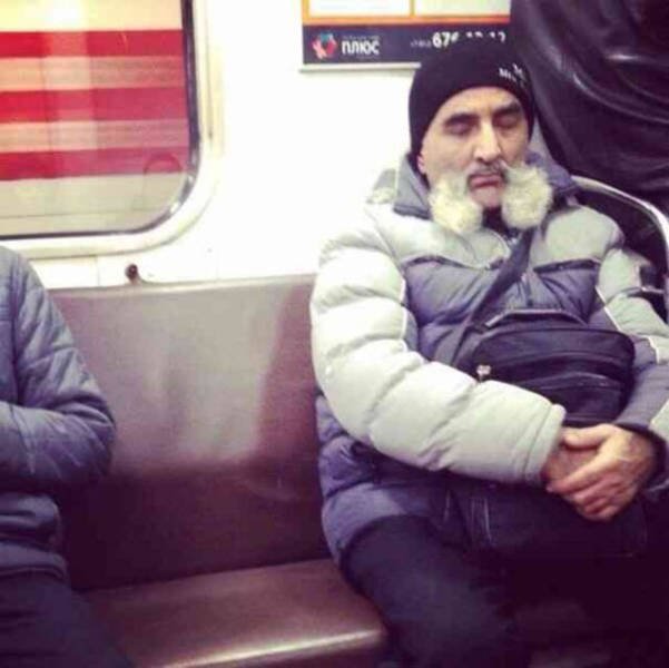 Odd People In The Subway (51 pics)