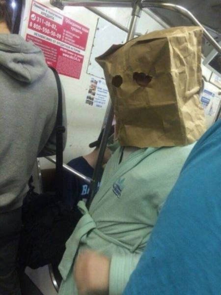 Odd People In The Subway (51 pics)