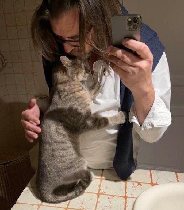 Adopted Pets (25 pics)