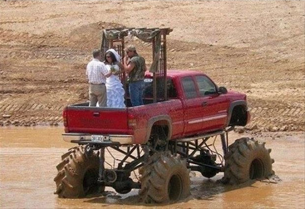 Redneck DIY Crafts (33 pics)