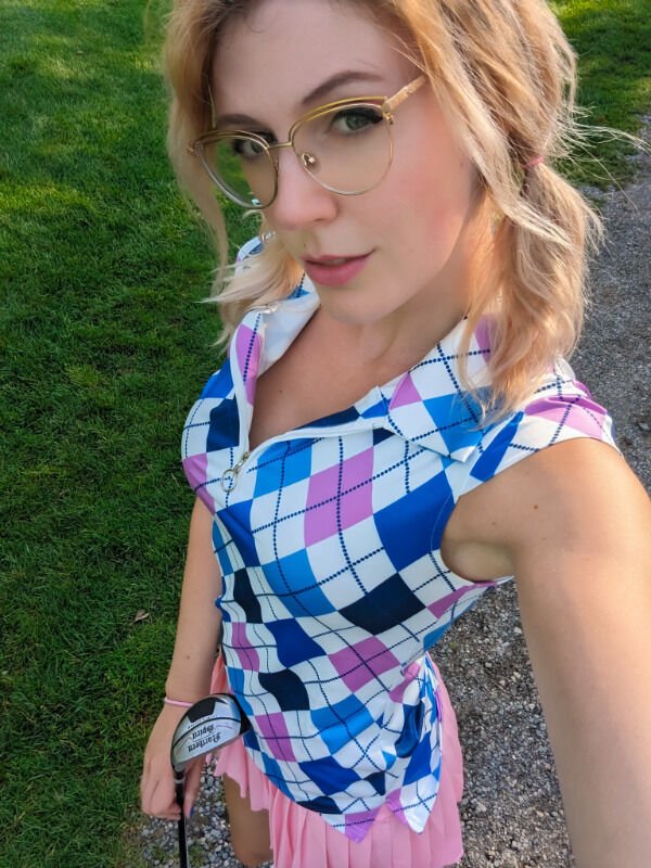 Girls In Glasses (23 pics)