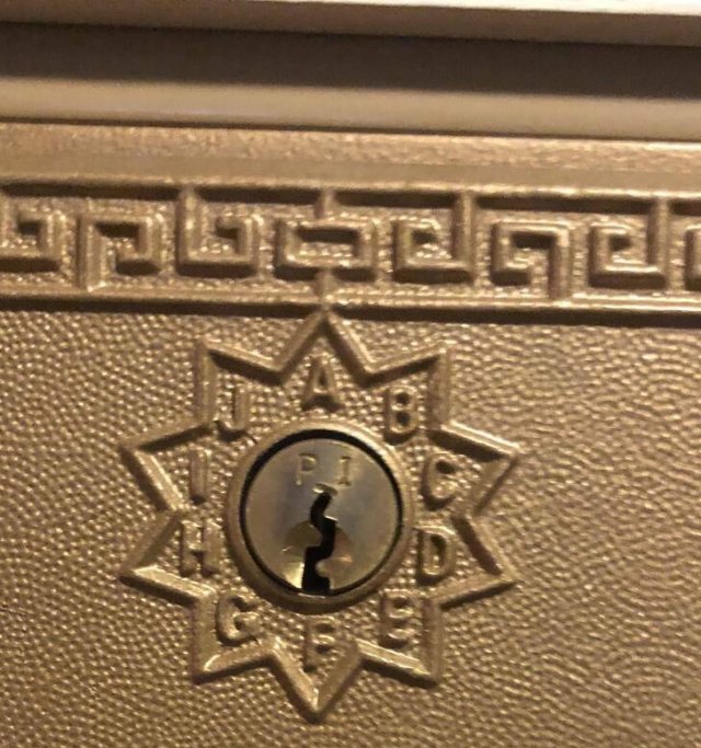 What Are These Things? (19 pics)