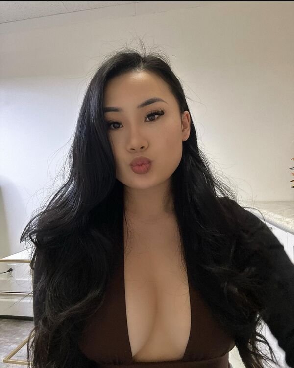 Asian Girls (47 pics)